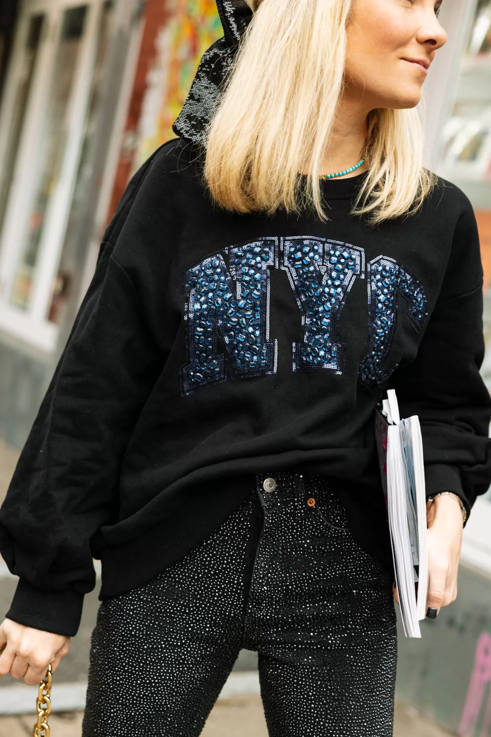 Outlet Queen of Sparkles Jeweled 'NYC' Sweatshirt Black