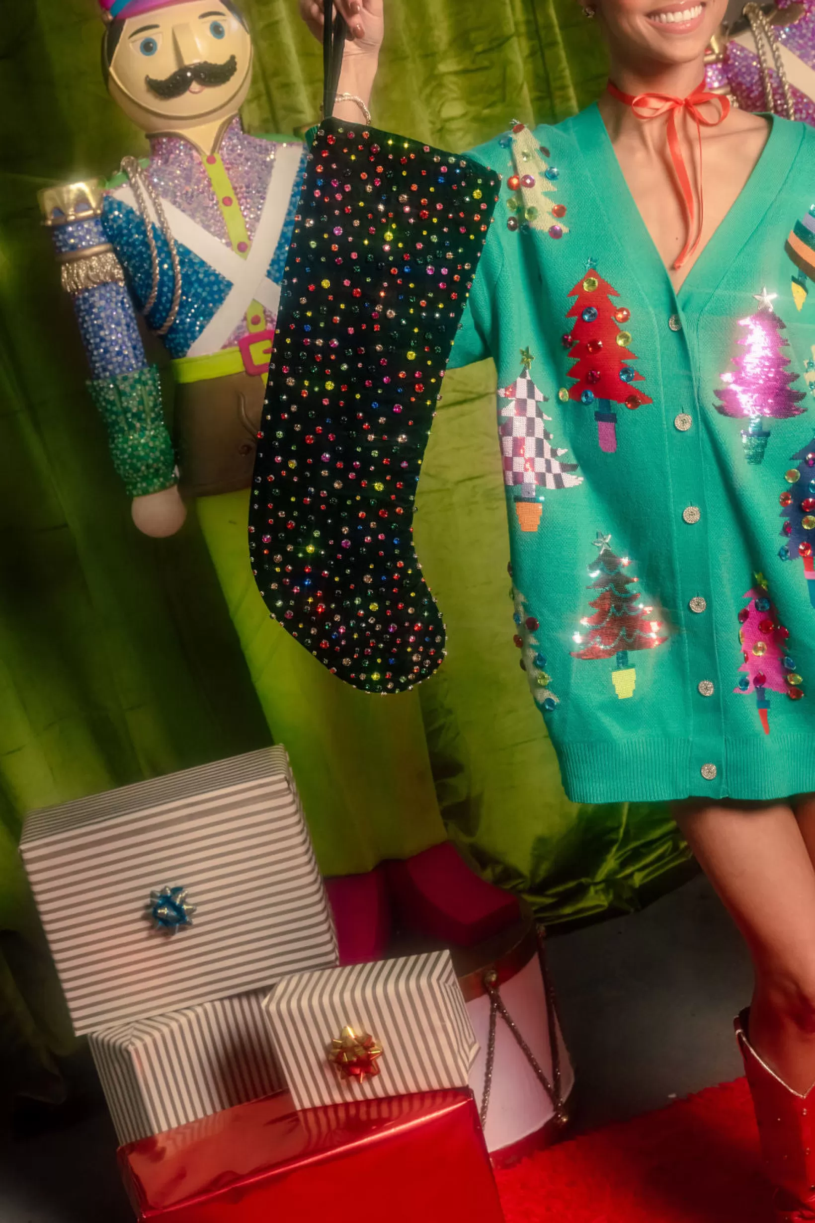 Best Queen of Sparkles Colorblock Trees Cardigan Dress Green