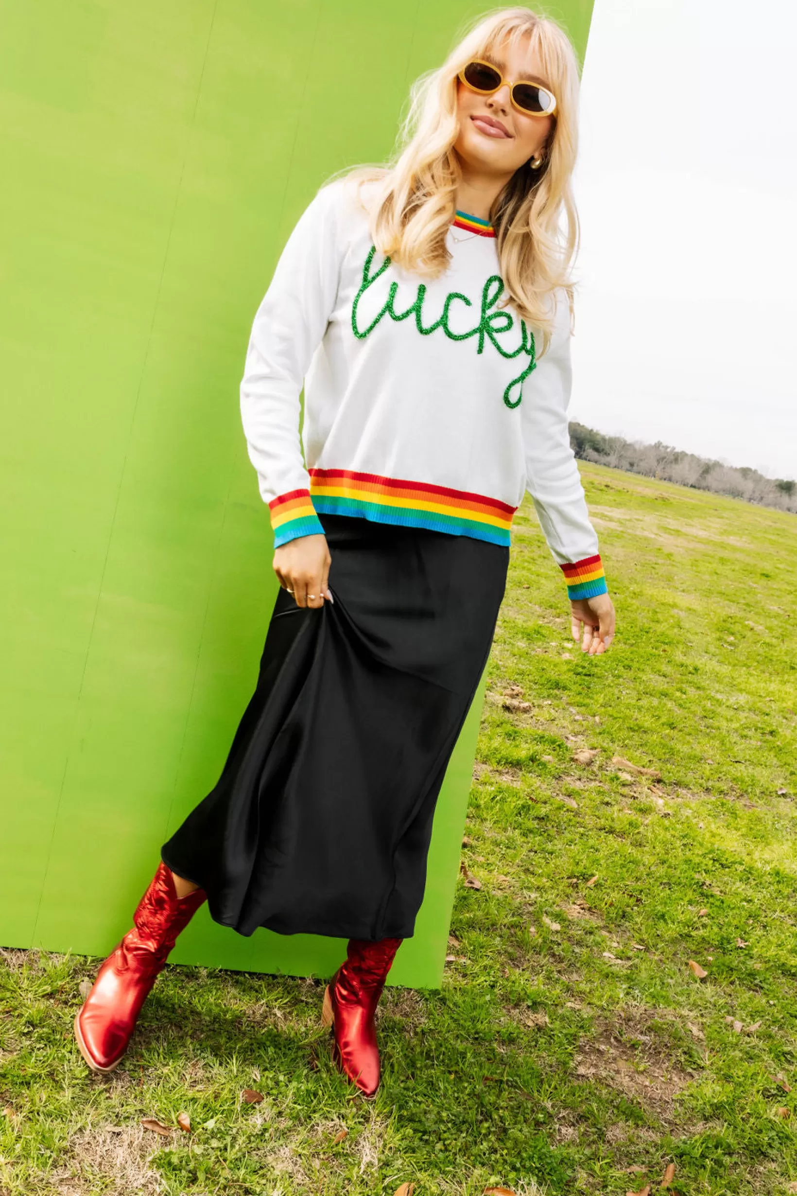 Best Queen of Sparkles Lucky Glitter Script Sweater White/Rainbow