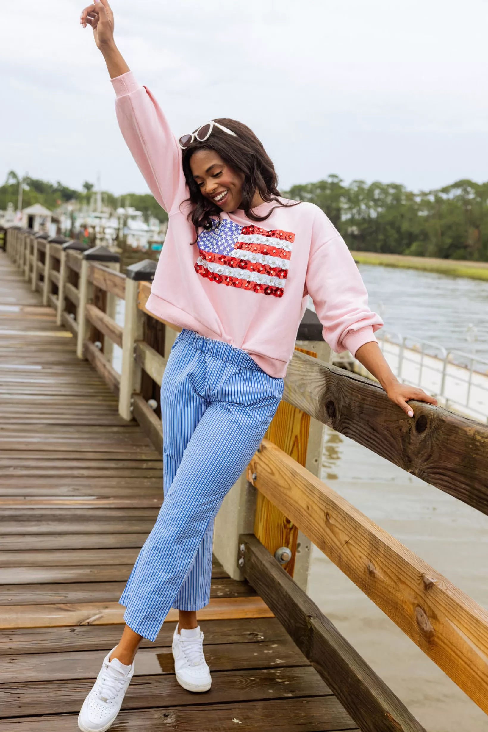 Clearance Queen of Sparkles Flower American Flag Sweatshirt Pink