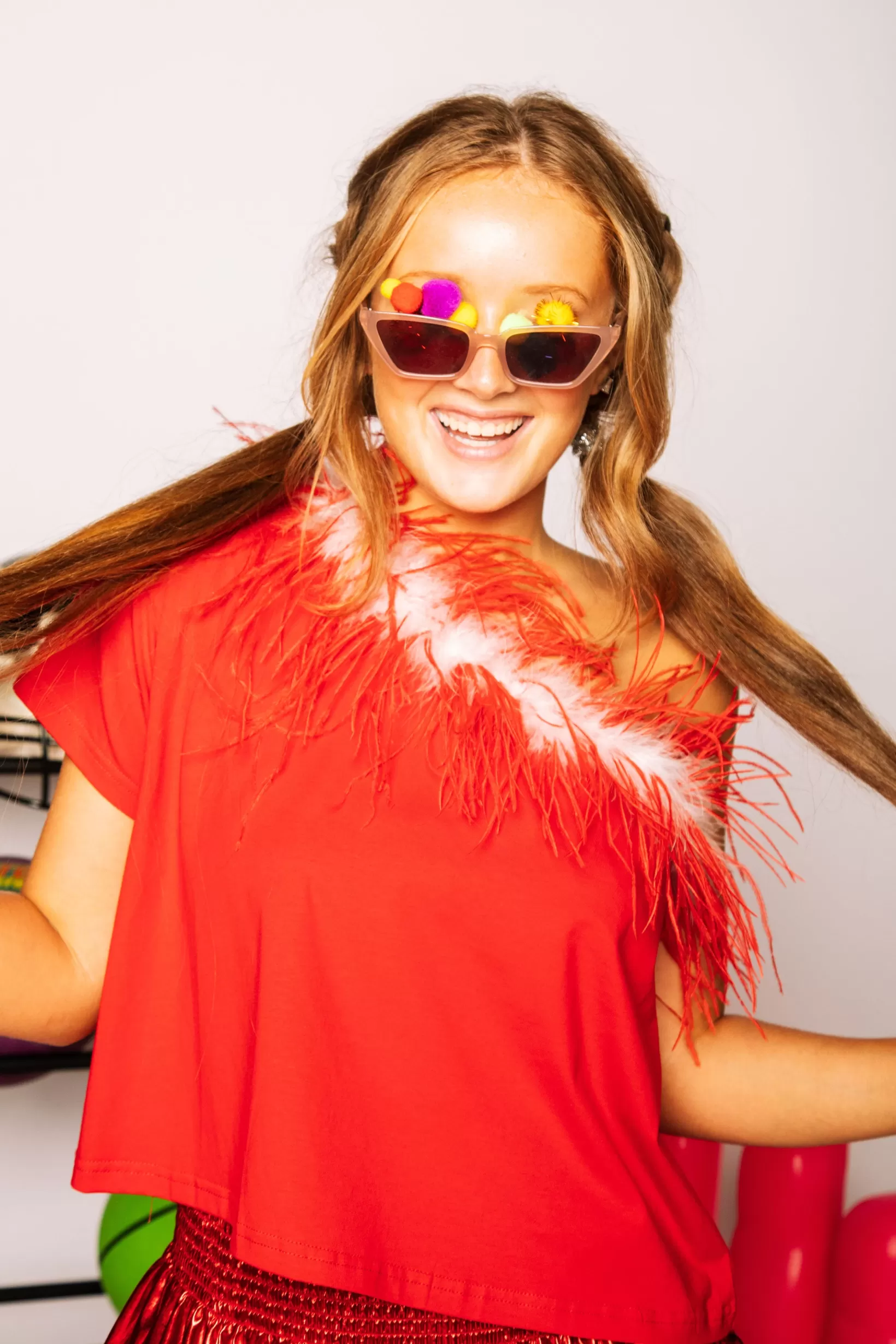 Store Queen of Sparkles & White One Shoulder Feather Tee Red