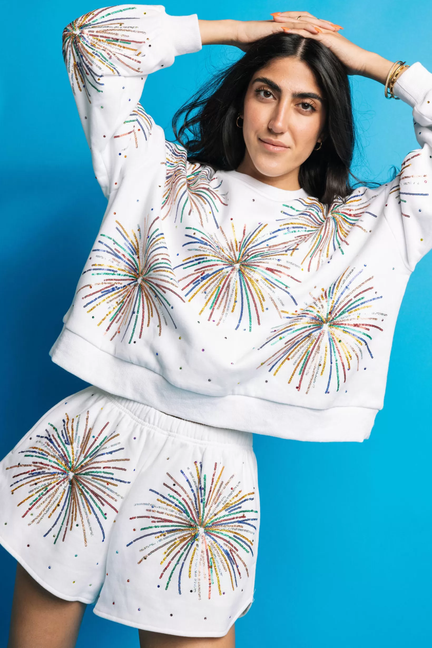 Clearance Queen of Sparkles Mega Firework Short White