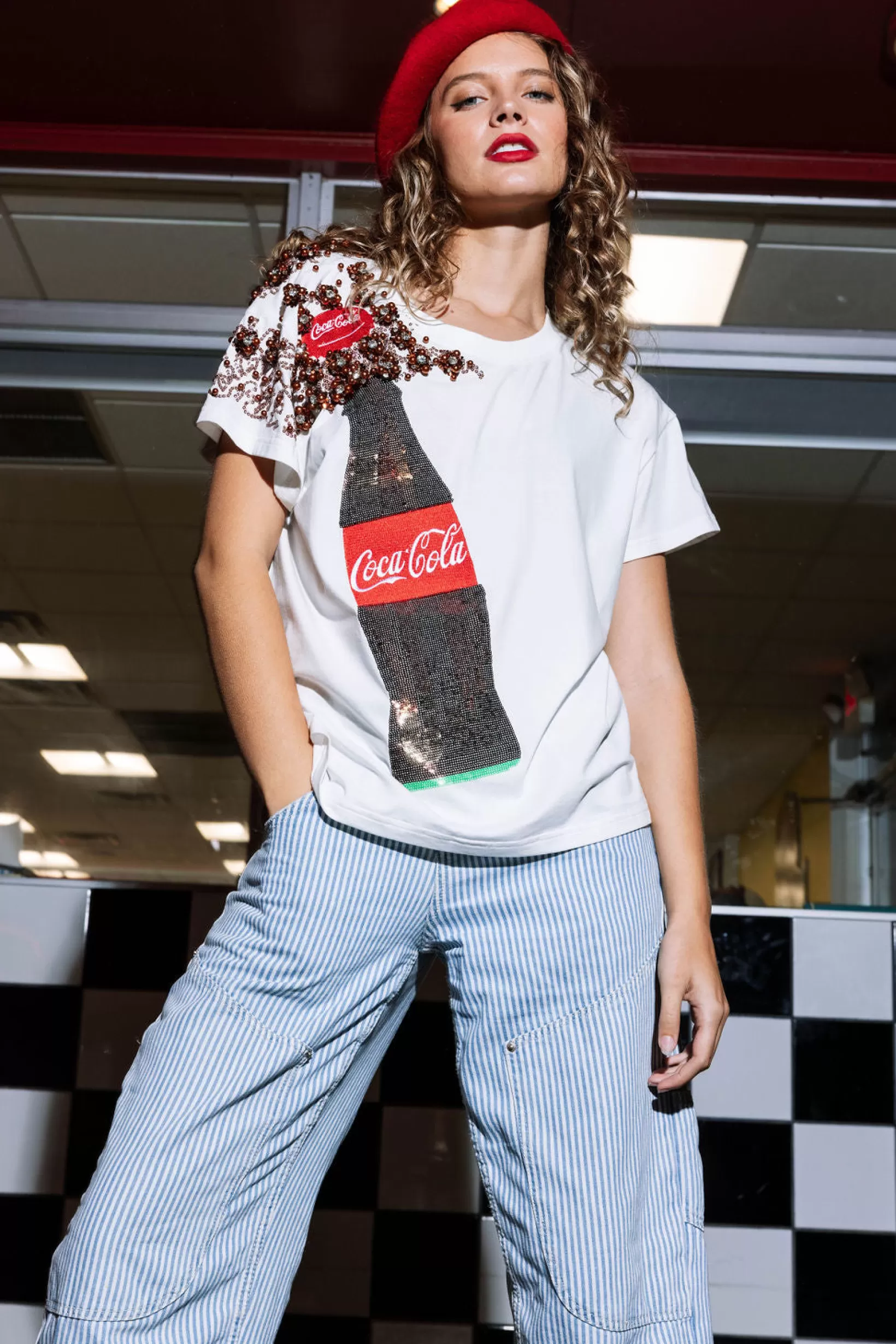 Best Sale Queen of Sparkles Popping Coca-Cola® Bottle Tee White